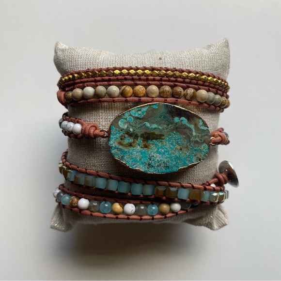 Turquoise and brown wrap bracelet - Picture 4 of 5